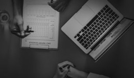 黑客钱多吗？揭秘网络安全行业真实收入与合法致富路径