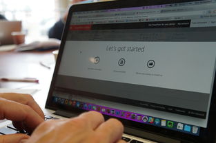 顶级黑客年薪能上亿吗？揭秘网络安全行业金字塔尖的惊人收入与成长路径